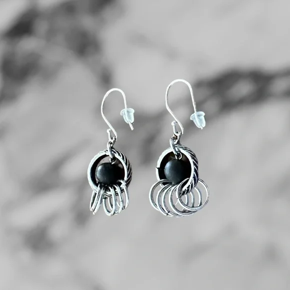 EUC! UNIQUE BLACK AND SILVER CIRCLES DROP EARRINGS - Picture 3 of 7